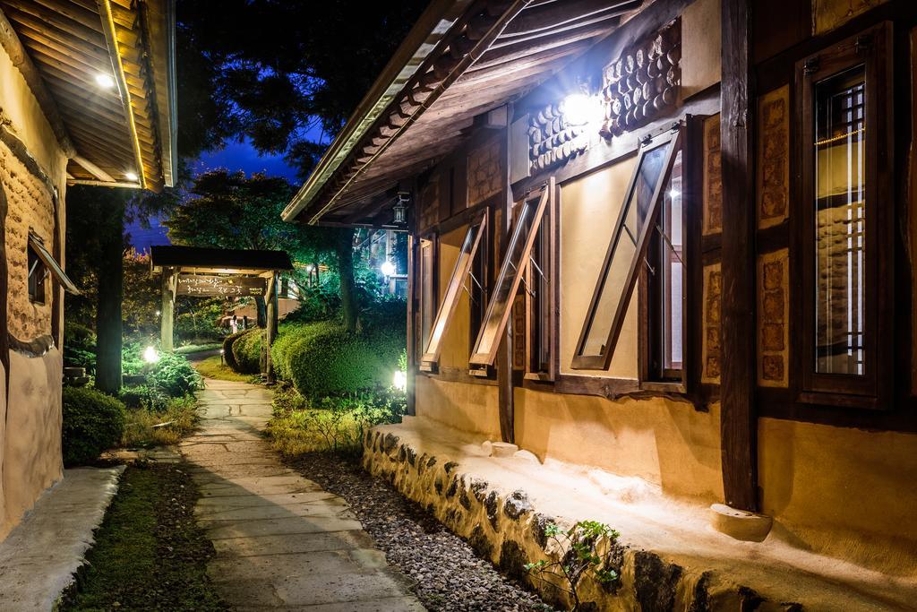 Kasan Tobang Seogwipo Exterior foto